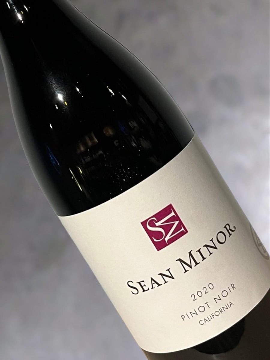 Sean Minor 4 Bears Pinot Noir